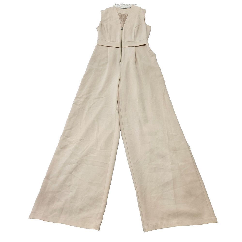 Finders Keepers Women's Cream V-neck Zip‎ Front Sleeveless Jumpsuit. Size S
